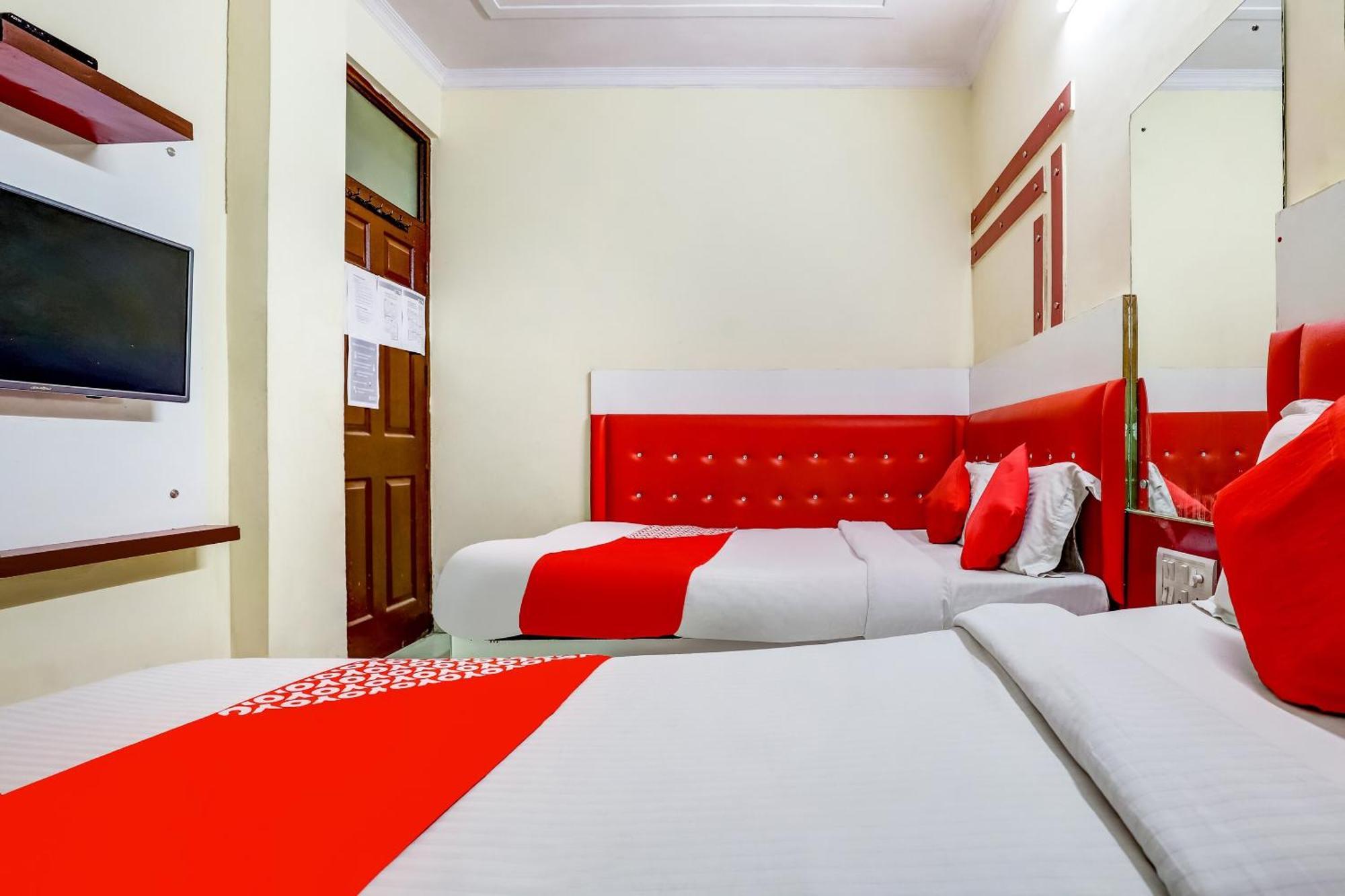 Hotel O Tushar Continental New Delhi Exterior photo